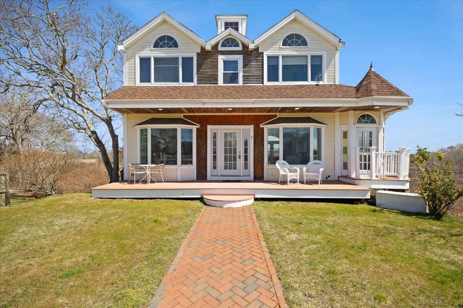 7 Scotts Ocean View Drive, West Dennis, MA 02670