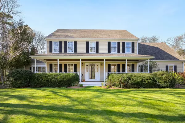 2 Briar Patch Circle, East Sandwich, MA 02537