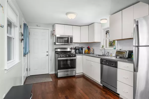 Centerville, MA 02632,36 Wequaquet Avenue