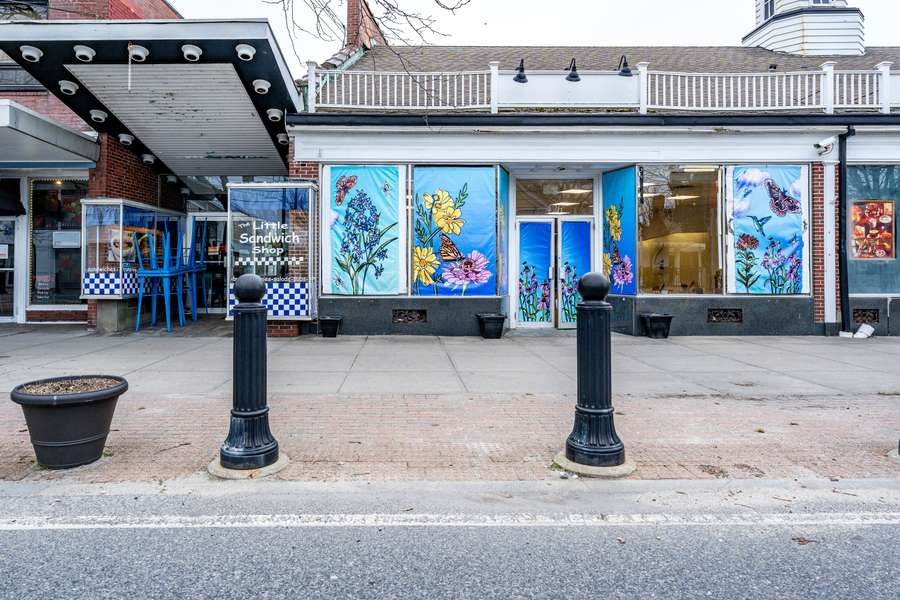 426-428 Main St, Hyannis, MA 02601