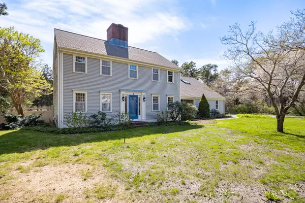 East Sandwich, MA 02537,9 Stonefield Drive