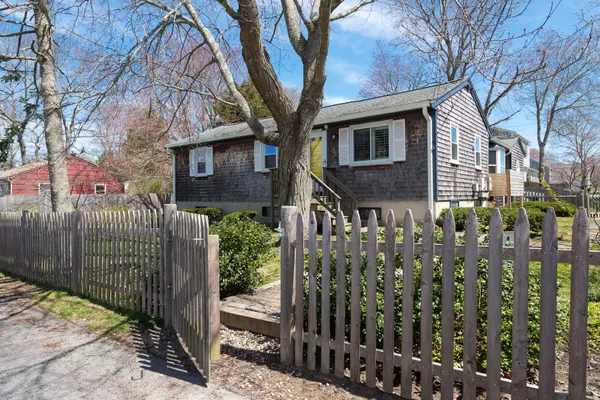 24 Meadowview Street,  Marshfield,  MA 02050