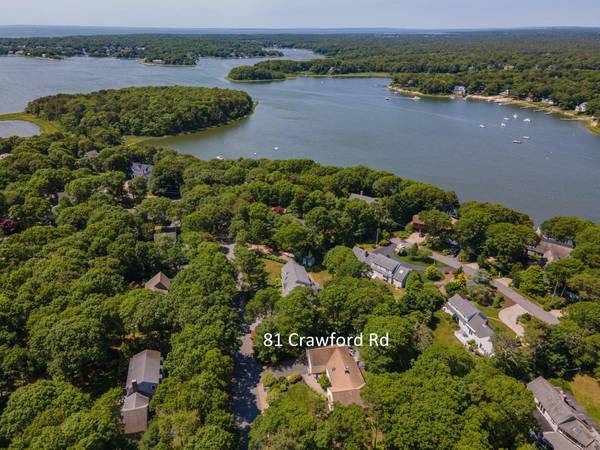 Cotuit, MA 02635,81 Crawford Road