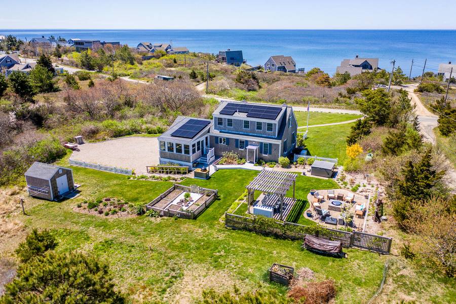 16 Bay View Road, Truro, MA 02666