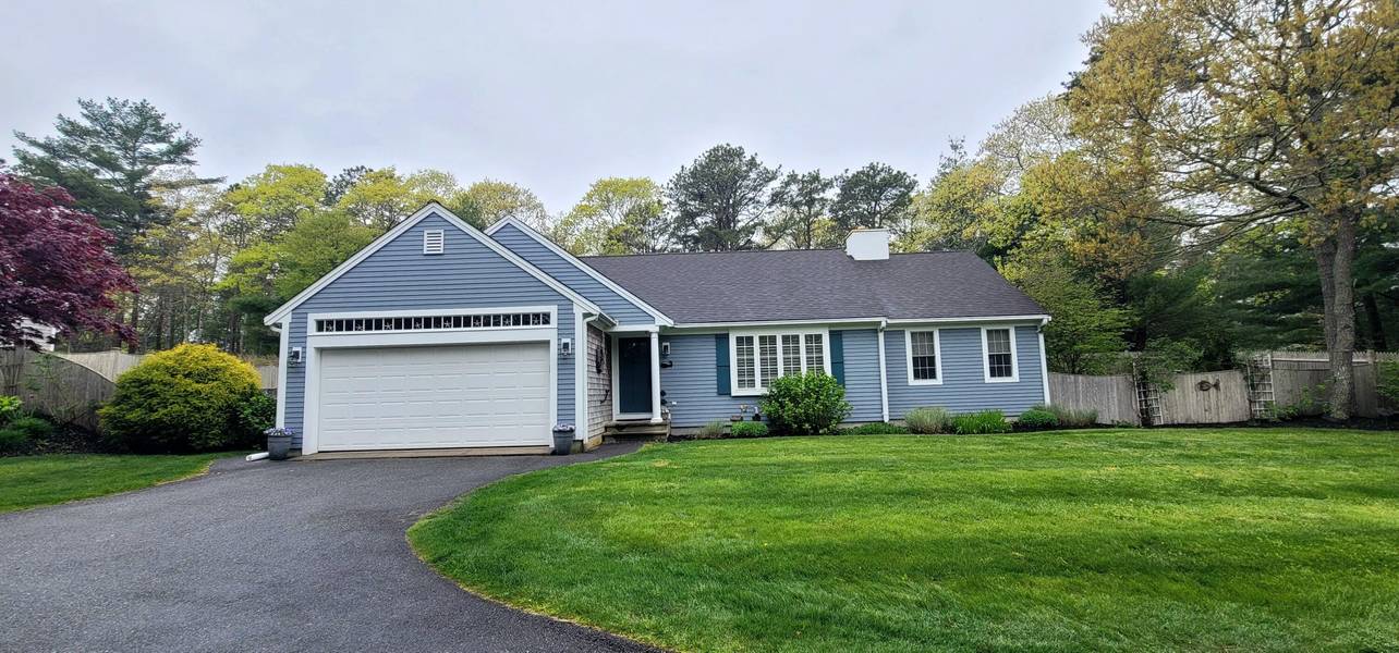 5 Cross Hill Road, Forestdale, MA 02644