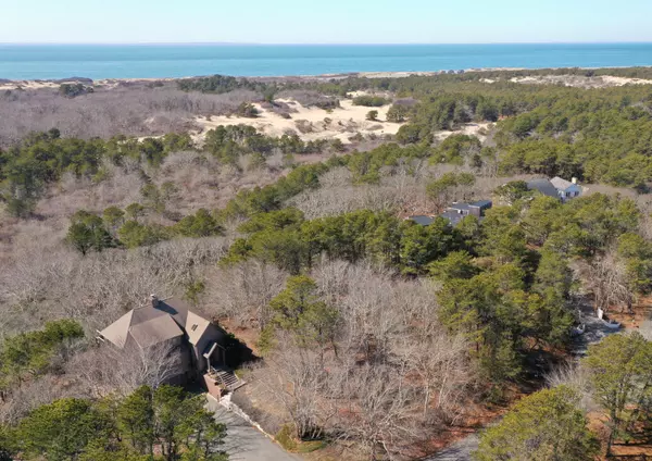 Provincetown, MA 02657,13 Bayberry Avenue