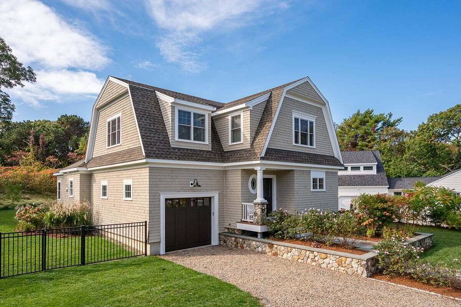 10 Captain Paine Rd Road, Sandwich, MA 02563