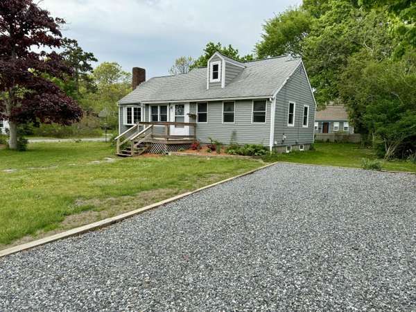 West Yarmouth, MA 02673,3 Archie Road