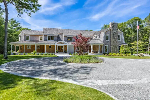 60 Smoke Valley Road, Osterville, MA 02655