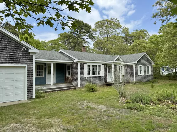 80 Western Avenue, Eastham, MA 02642