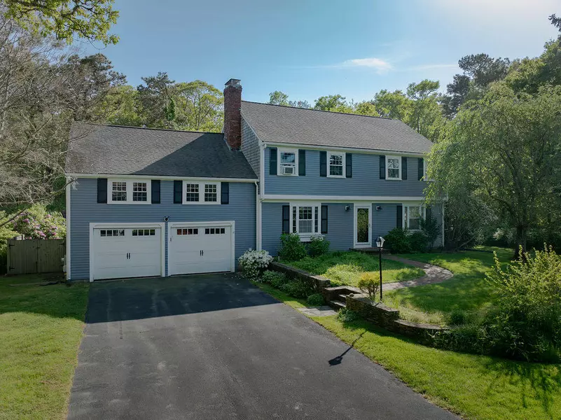 23 Gaslight Drive, Yarmouth Port, MA 02675