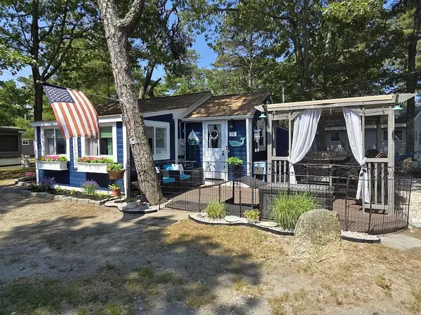 262 Old Wharf Road #U-75, Dennis Port, MA 02639