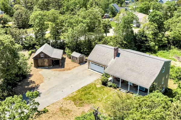 South Chatham, MA 02659,137 Middle Road