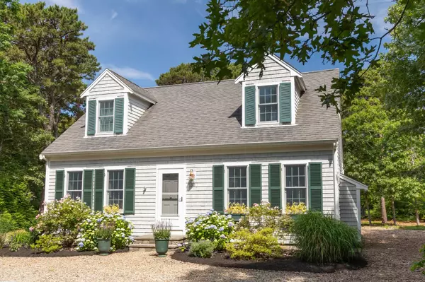 30 Chipmunk Lane, Eastham, MA 02642