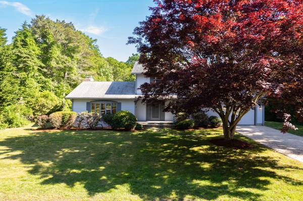 66 Capt Noyes Road, South Yarmouth, MA 02664