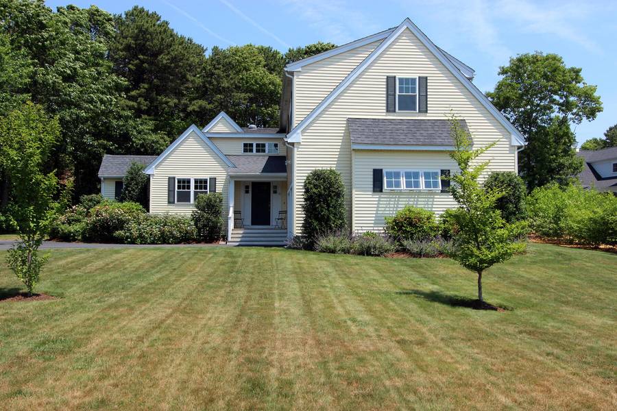 11 Shells Way, Sagamore Beach, MA 02562