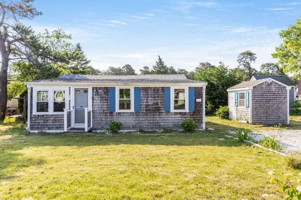 Dennis Port, MA 02639,12 Wixon Road