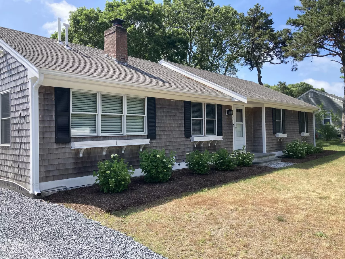 South Dennis, MA 02660,95 Duck Pond Road