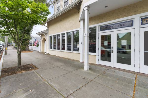 Hyannis, MA 02601,615 Main Street #13