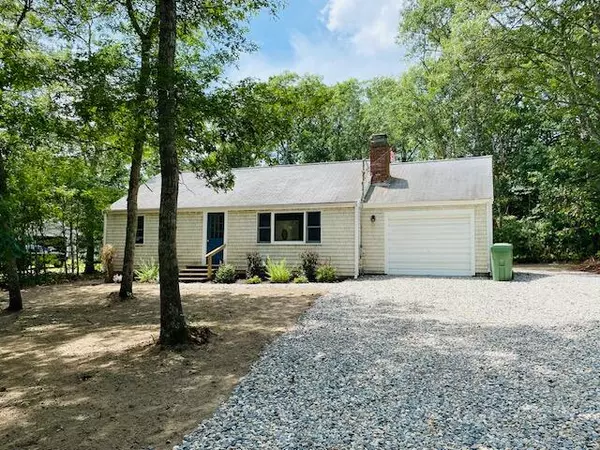 Brewster, MA 02631,237 Jonathans Way