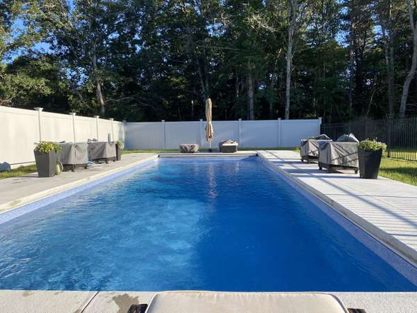 Cotuit, MA 02635,20 Ralyn Road