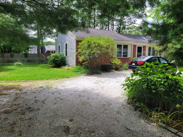 28 Compass Drive, Mashpee, MA 02649