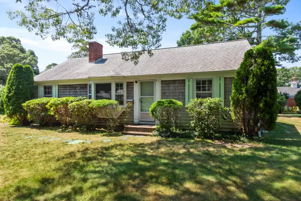 81 Pine Grove Road, South Yarmouth, MA 02664