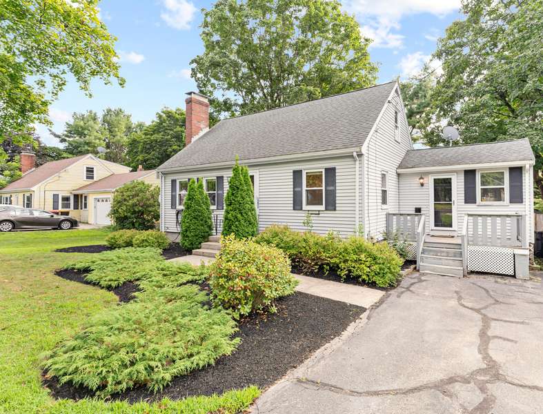 295 Plain Street, Millis, MA 02054