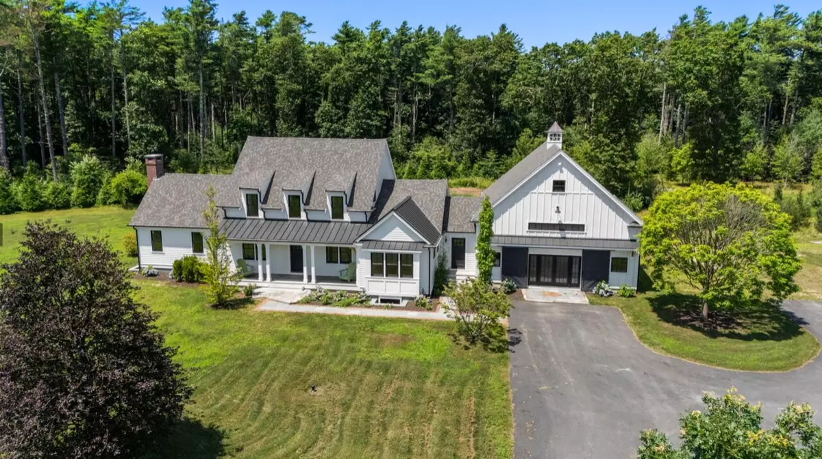 East Falmouth, MA 02536,59 Alexander Booker Road