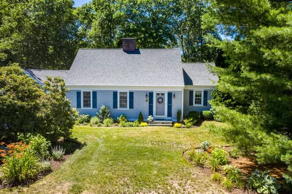 Osterville, MA 02655,65 Deerfield Road