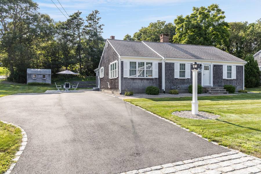 100 Deep Hole Road, Harwich Port, MA 02646