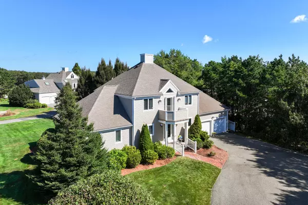 19 Fairway Pointe Road,  East Falmouth,  MA 02536