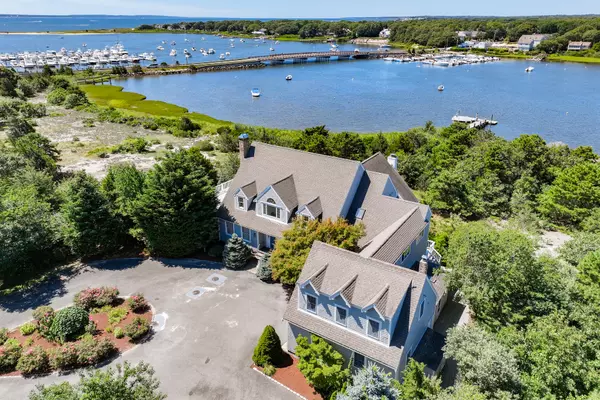 35 Green Meadow Lane, East Falmouth, MA 02536