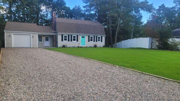 Centerville, MA 02632,96 Stoney Cliff Road