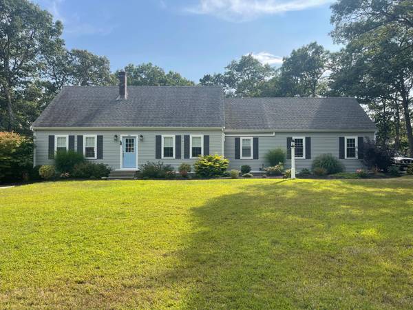 Harwich, MA 02645,30 Bay Pine Road