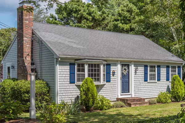 794 Queen Anne Road, Harwich, MA 02645