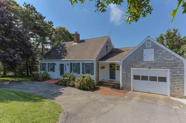 Chatham, MA 02633,319 Riverview Drive