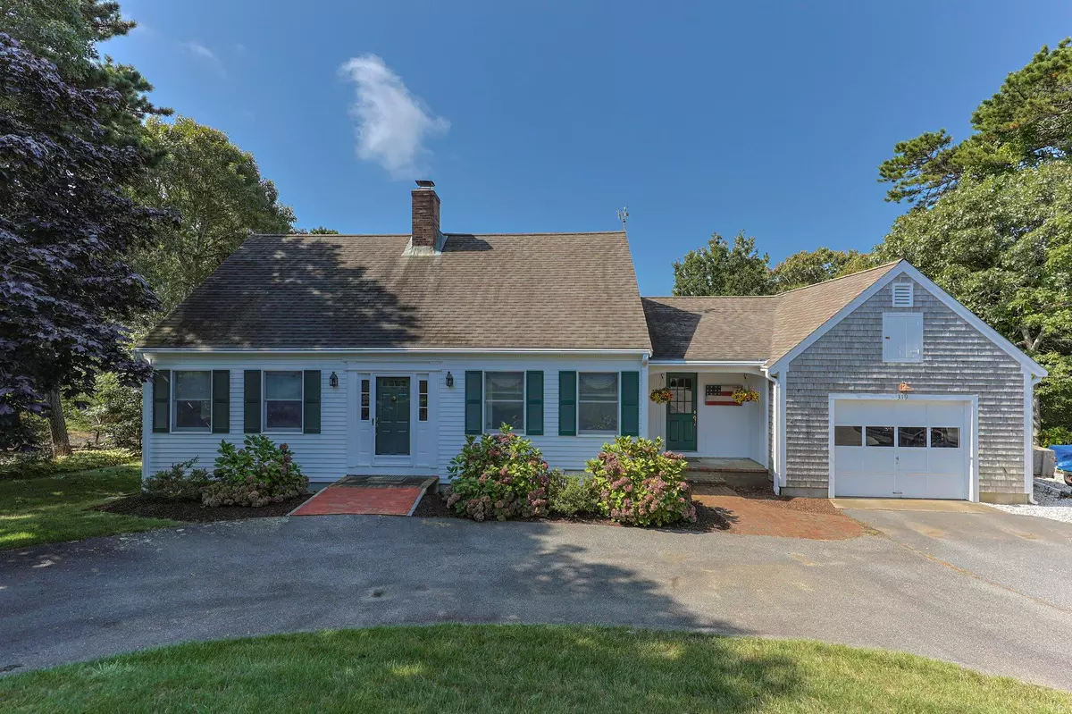 Chatham, MA 02633,319 Riverview Drive