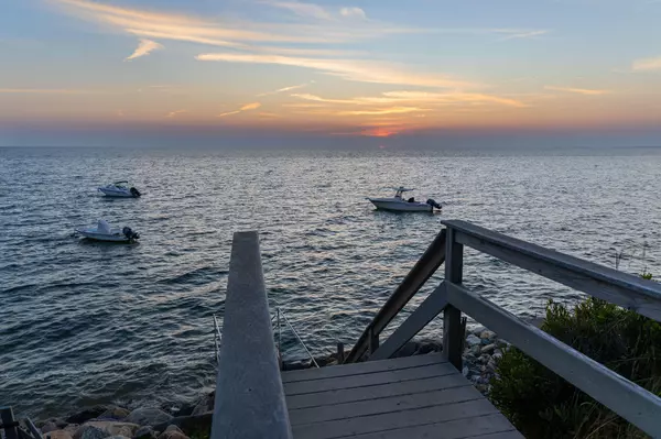 Eastham, MA 02642,95 Bay Road