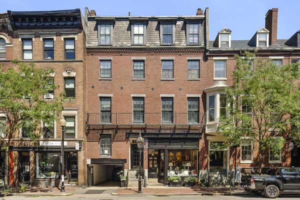 133-135 Charles Street, Boston, MA 02114