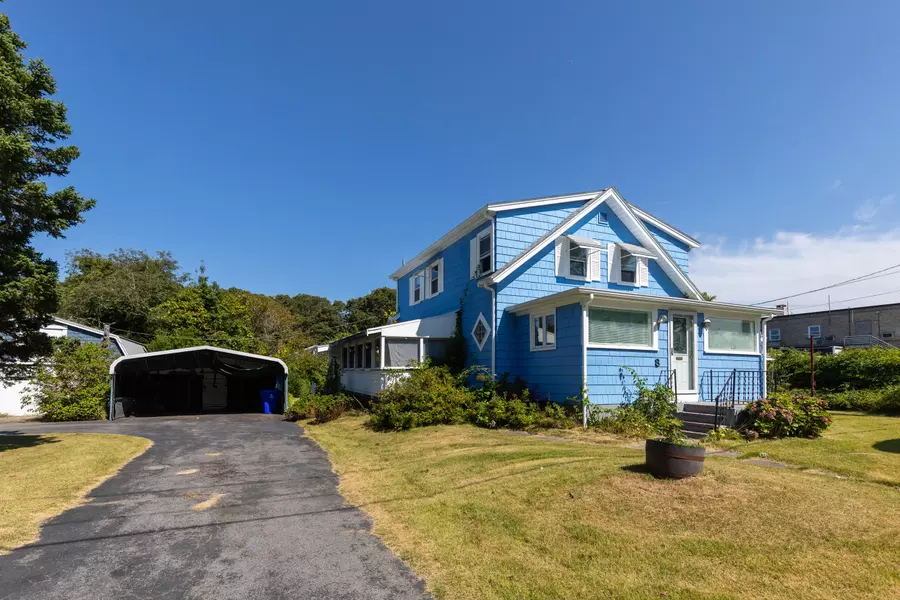 8 Harrison Avenue, Buzzards Bay, MA 02532