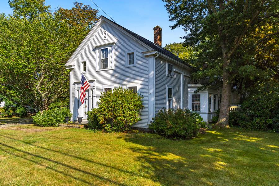 1792 Main Street, Brewster, MA 02631