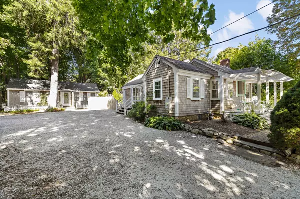 Yarmouth Port, MA 02675,43 Summer Street