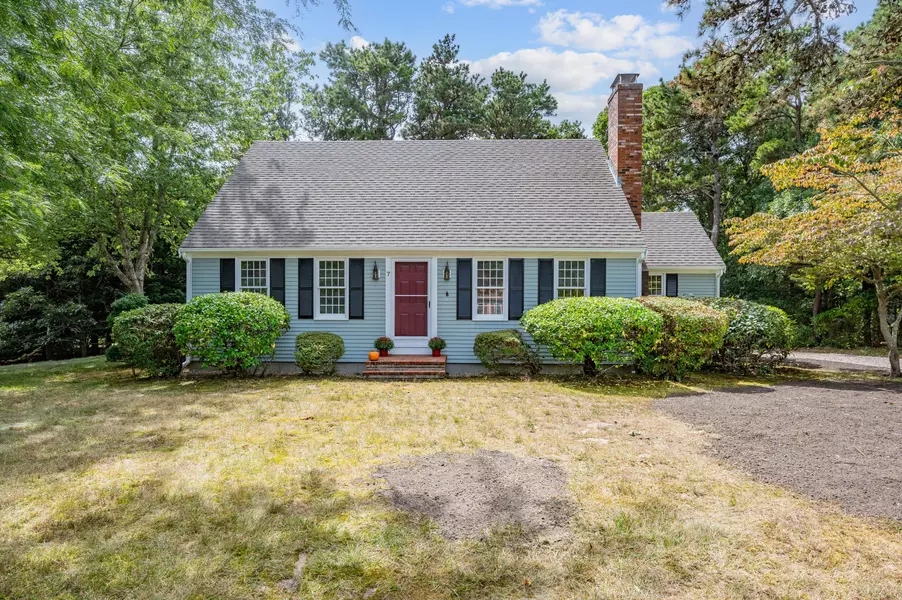 7 Arrowood Drive, Eastham, MA 02642