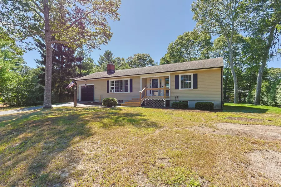 17 Cyrus Drive, Centerville, MA 02632