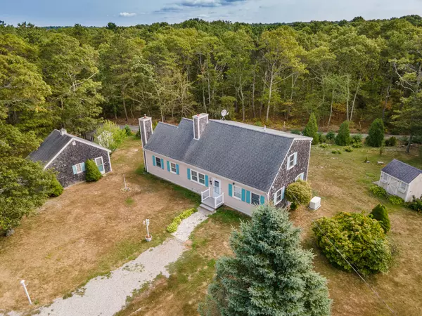 561 Main Street, Mashpee, MA 02649