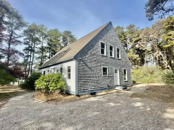 60 Homestead Lane, Wellfleet, MA 02667