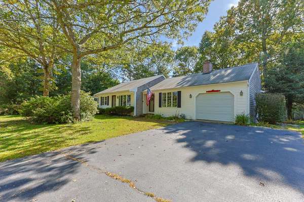 Centerville, MA 02632,19 Seth Parker Road