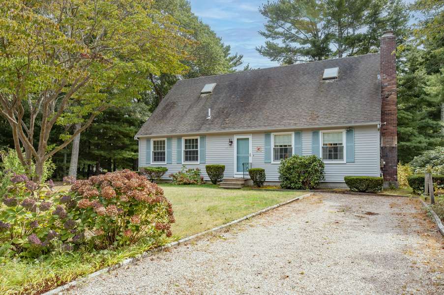 47 Cherry Tree Road, Cotuit, MA 02635