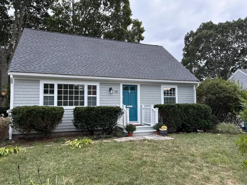 15 Harrington Street, East Falmouth, MA 02536